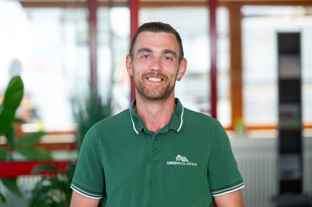 Montageleiter bei GreenSolar365 – Fachbetrieb für Photovoltaik in Calw