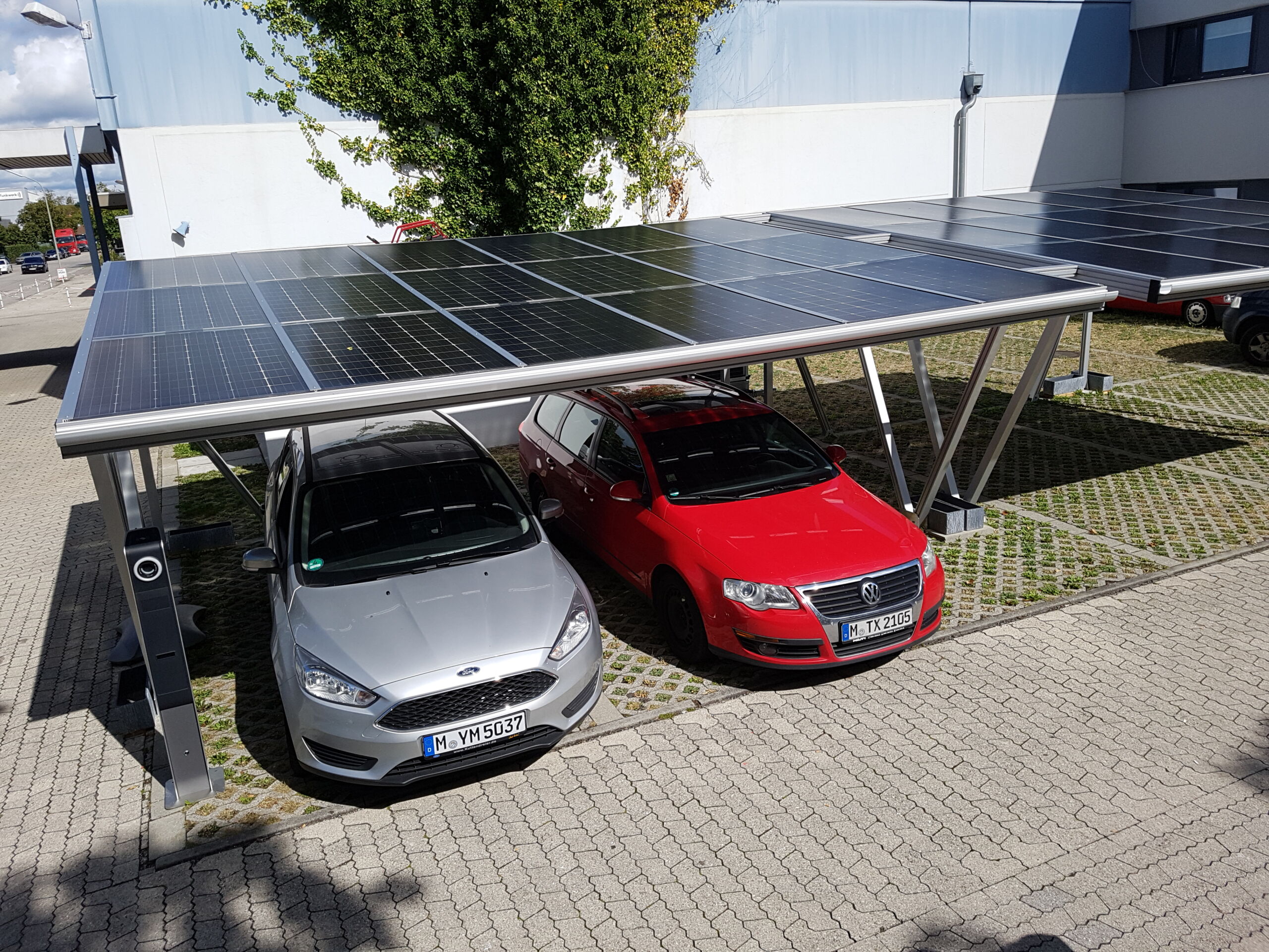 Solar-Carport und Überdachung in Böblingen und Sindelfingen – GreenSolar365